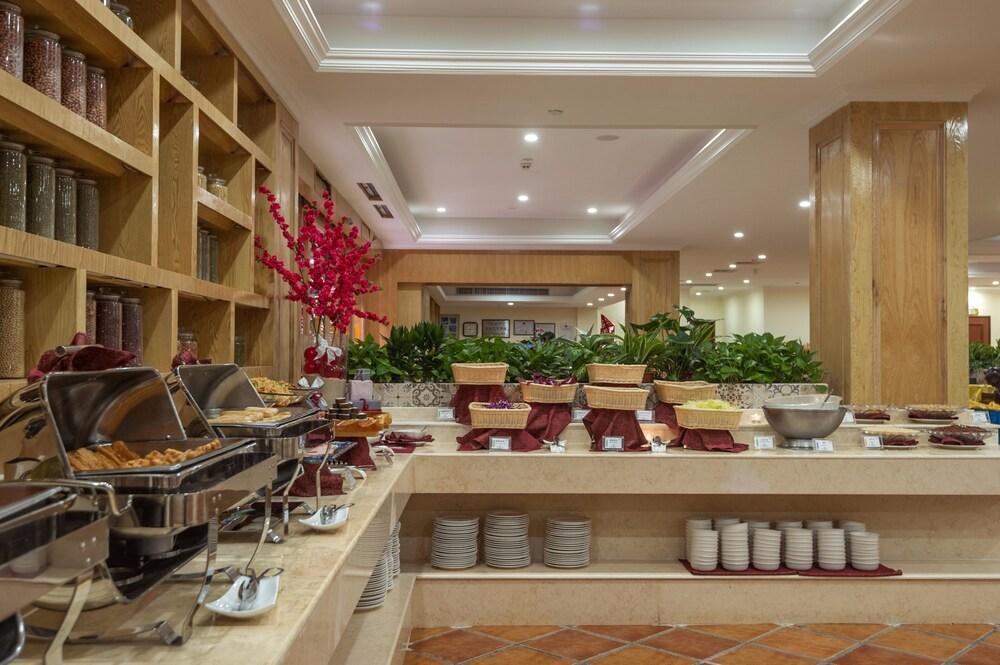 Golden Palm Resort Szanja Kültér fotó