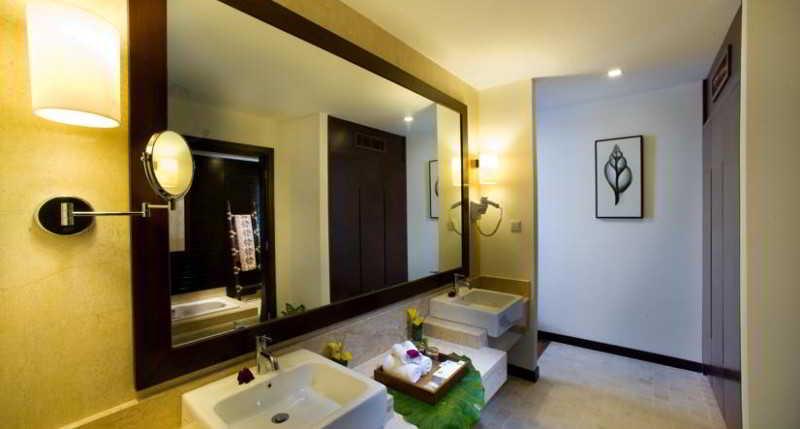 Golden Palm Resort Szanja Kültér fotó
